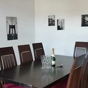 https://cozynite-premium-apartment-ottakring.vienna-besthotels.com