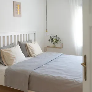 Mia Lifestyle Apartment